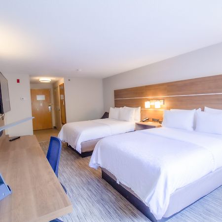 Holiday Inn Express & Suites - Lincoln East - White Mountains By Ihg Экстерьер фото