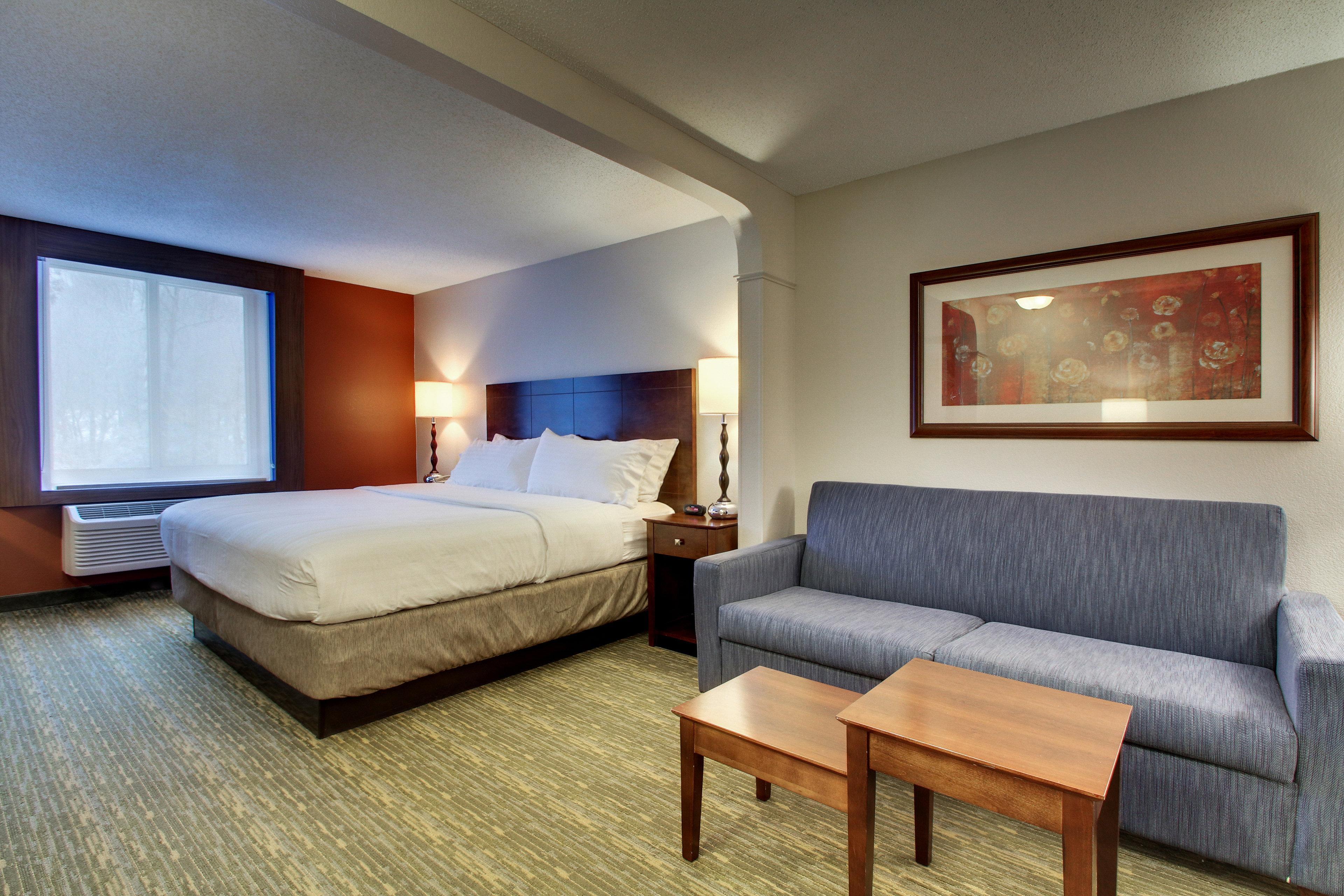 Holiday Inn Express & Suites - Lincoln East - White Mountains By Ihg Экстерьер фото