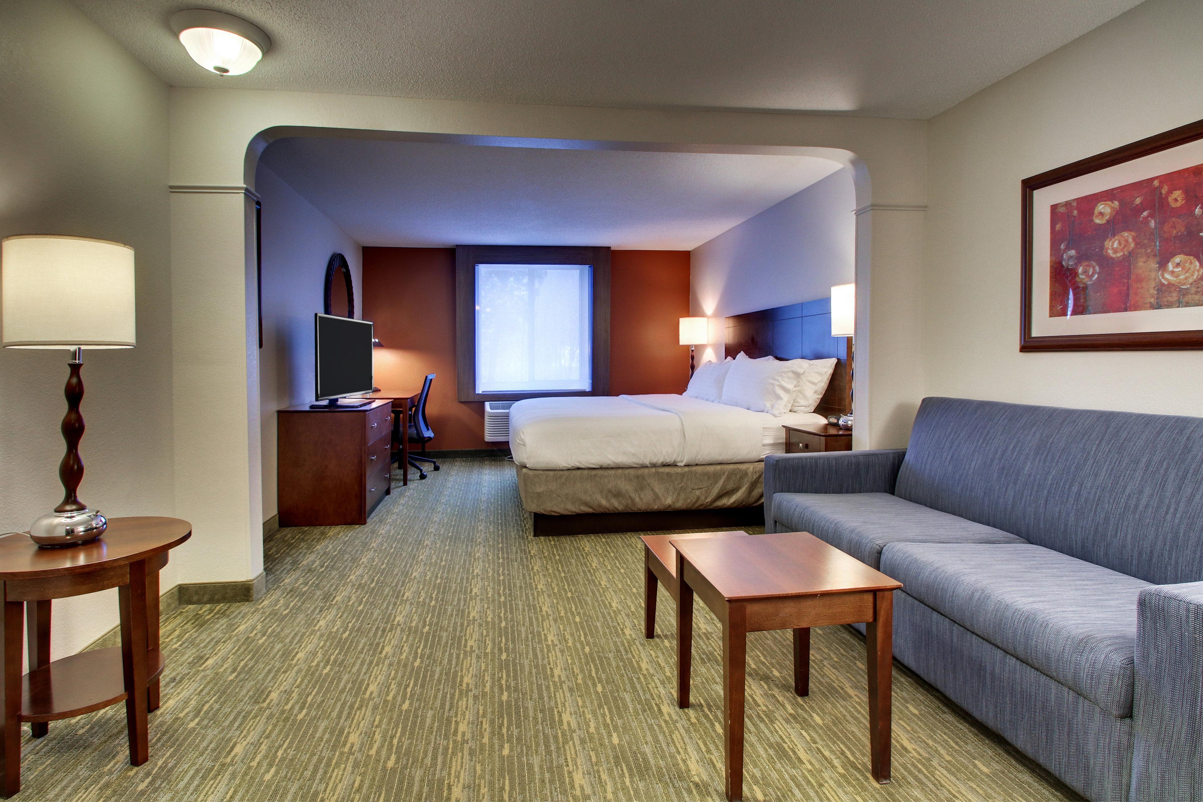 Holiday Inn Express & Suites - Lincoln East - White Mountains By Ihg Экстерьер фото