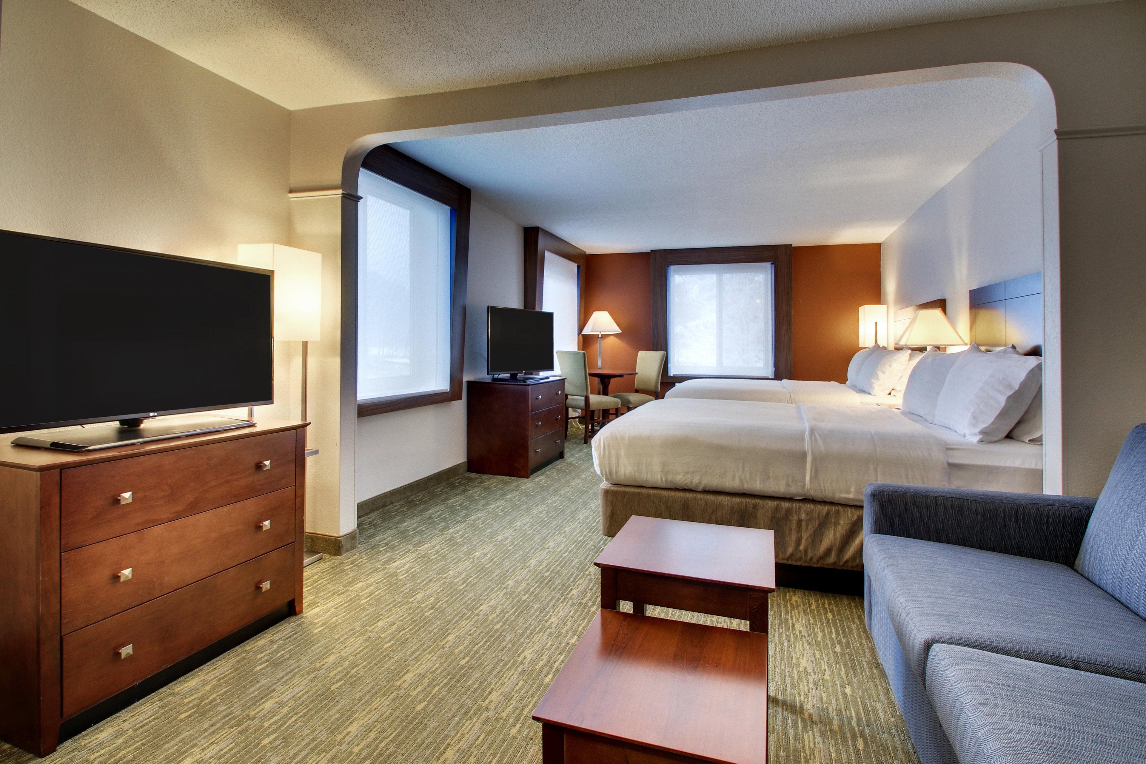 Holiday Inn Express & Suites - Lincoln East - White Mountains By Ihg Экстерьер фото